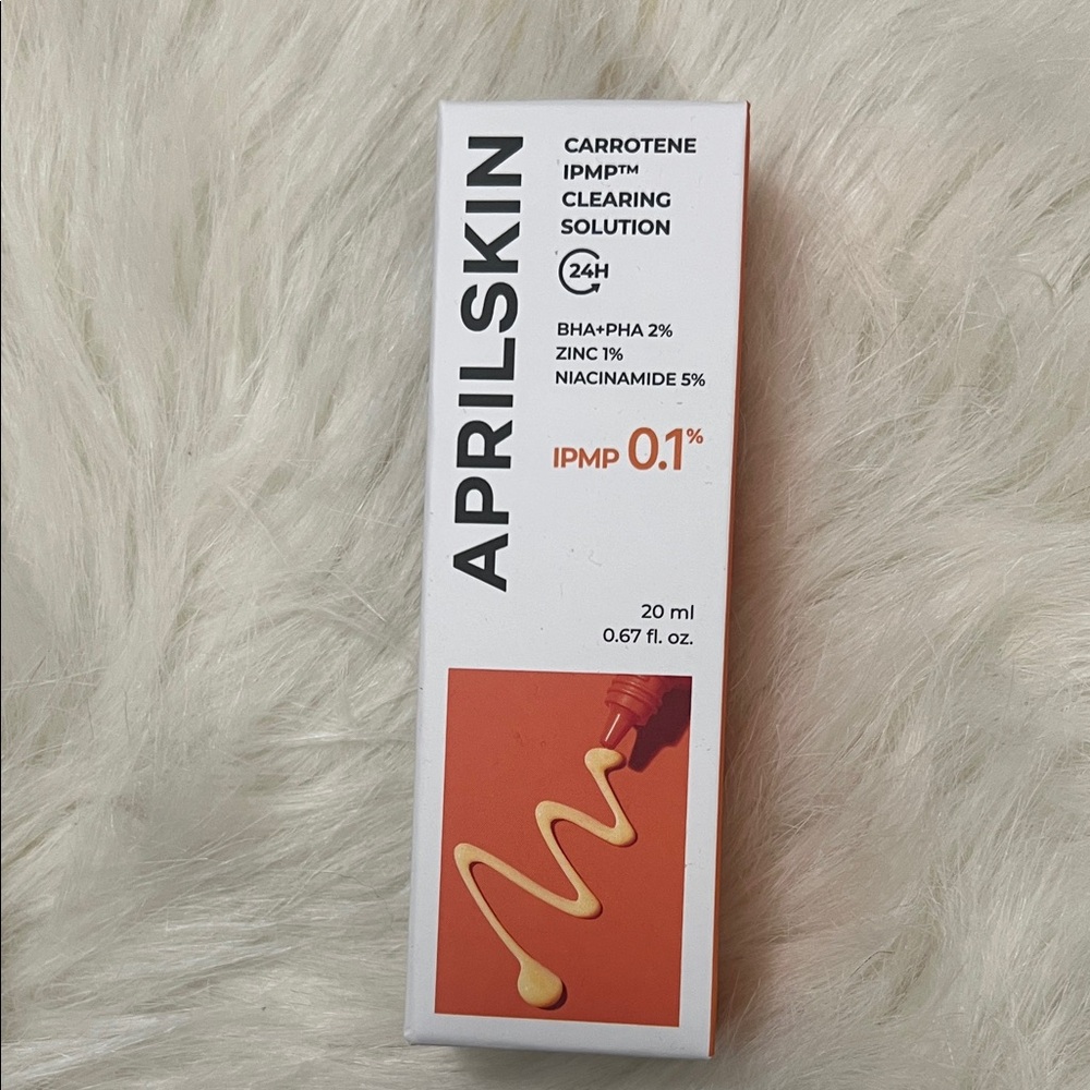 APRIL SKIN Carrotene Clearing Solution - White and Orange